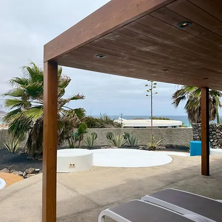 Canaryislandshost L Origen Villa Famara